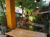Phumanee Lahu Home Hotel Hotels in Fang