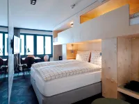 The Lubo - Self Check-in Hotels near Alpineum