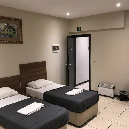 Royal Hotel