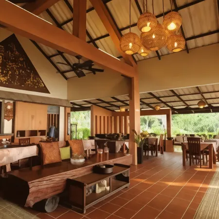 Ao Cho Grandview Hideaway Resort