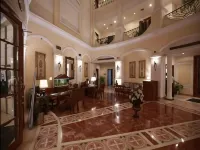 DLF Club 4 Hotels near Gurgaon Central