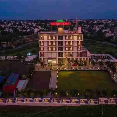 Hotel Chandradeep Regency Hotel Exterior