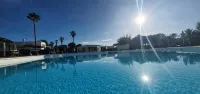 بالميراس جاردين - مسبح