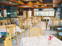 โรงแรมรายาแกรนด์ - พร้อมอาหารเช้า