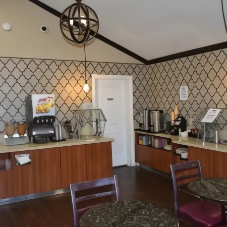 Dynasty Suites Redlands