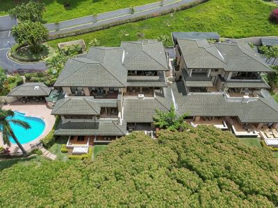 Relax in the Kapalua Golf Villas - Specials!
