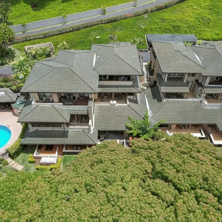 Relax in the Kapalua Golf Villas - Specials!
