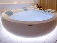 Tritone Top House Hotels near Trevi