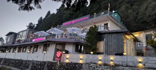 Ganeshwaram Hotel & Restaurant, Bhowali, Nainital - parking