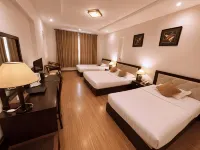 Chau Pho Hotel - balcony