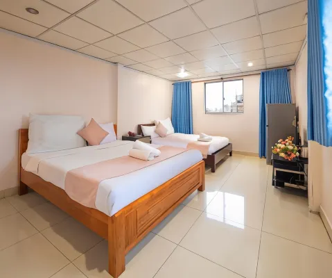 Saigon Pink Hotel - Khách sạn giá rẻ