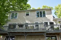 Beautiful Cape Cod Lakefront Retreat with Dock - Homestays