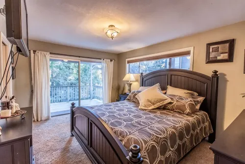 "A RETREAT CABIN PERFECT TO RELAX" - Hytter