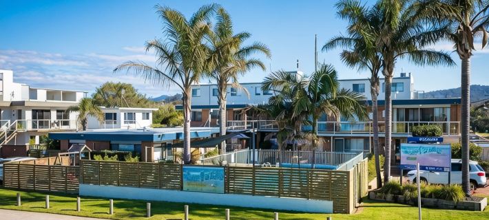 Surfside Merimbula Holiday Apartments Hotels in Merimbula