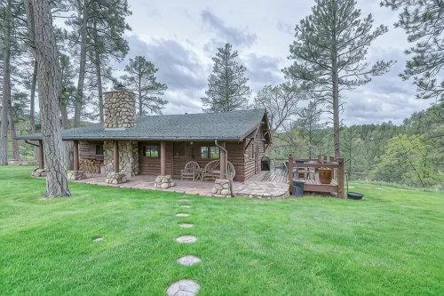 Big Horn Sheep Cottage Near Mt. Rushmore
