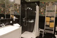 Hof Eckhorst, Apartment Black and White - Fitnessstudio