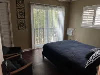 Mountain View Lodging 2 Blocks Historic DT Cody3 Bedrooms 4 Beds + a Bonus Den - balcony