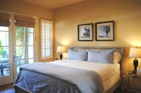 ALL 5-STAR REVIEWS! DOWNSTAIRS 2 BED / 2 BATH LEGACY VILLAS CONDO - Hot Tub