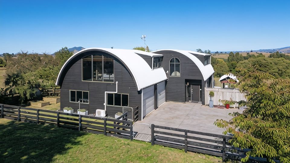 Panoramic mountain and rural views - central to key destinations