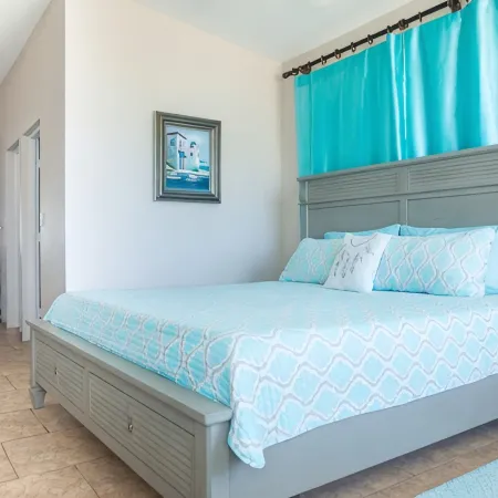 LaCasita Ocean Front House Отели в г. Агуада