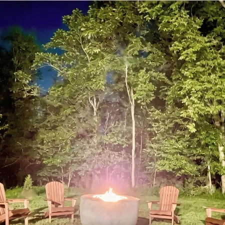 Mulberry Manor House<br> Spacious, Private & Peaceful Retreat  -