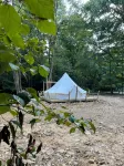 2 Queen-Bed Canvas Bell Tent on Working Farm in Historic Laurel Highlands - 3つ星