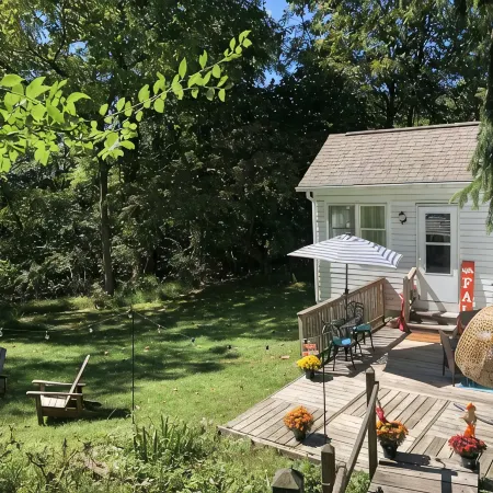 Cozy Spring House in Gorgeous Chadds Ford!