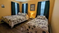 COASTAL CORAL -A few steps to the Beach, Pier, Park & close to all Boat Ramps. - 3-Star