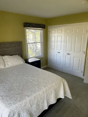 Indoor/Outdoor Pool and Hot Tub, Beautiful Beaches, Perfect for Ski Vacations - 3-Star