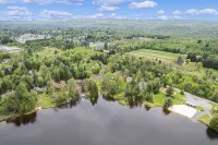Luxurious Chalet in Blakeslee: Game Room, Hot Tub, Lake Access, Fire pit - 5성급