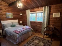 Bean’s Place - Adorable ridge top cabin five miles from Ohio University! - Alphydda