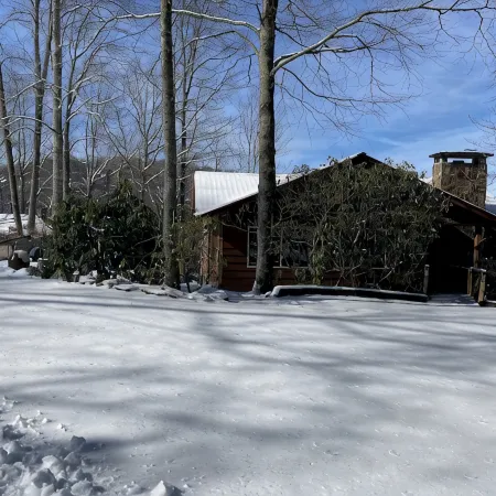 Newly Renovated, Mountain Home With Spectacular Lake & Mts Views, Cashiers, NC