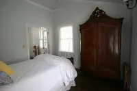 Carriage House under Live Oaks in historic Beaufort SC - balcony