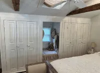 Cozy Cottage 1.5 mi. To Third Beach. - 4-Star