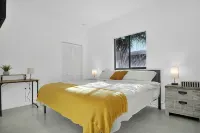 Nice Remodeled Villa 2 in Miami - วิลล่า