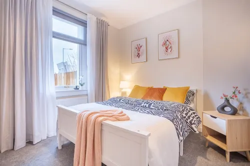 Stylish Two Bedroom Apartment in Perth, Heart of Scotland! - مطابخ