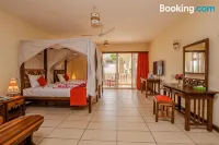 CityBlue Creekside Hotel & Suites - parking