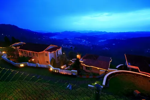 Mountain Retreat - A Hill Country Resort - 4-Star
