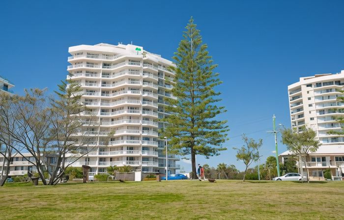 Meridian Tower Kirra Beach