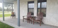 Castroville Modern Farm House - Wifi