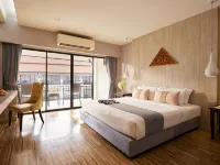 Green Lake Resort Hotels near San Phi Suea