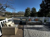 Alexandria VA Spacious, Family-Friendly 5Br Home Near DC - Wifi