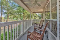 5 golf courses within 5 mins, 5 mins from beach, 15 mins from Murrells Inlet - 3-Star