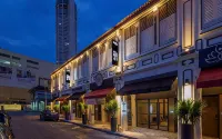 Ropewalk Piazza Hotel Managed By The Ascott Limited  - Tiny houses