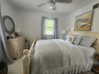 Waterfront Lake House, 20 person Tiki, Outdoor firepit, & Great location! - 4-Star