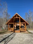 Hidden Gem- Log Cabin on 56 acres - Chalets