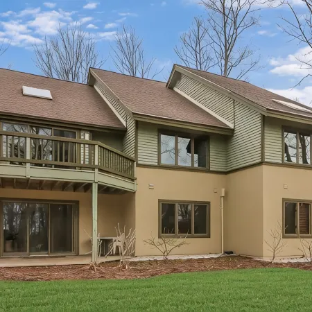 Spacious Crystal Mountain Retreat – Ski, Golf & More!