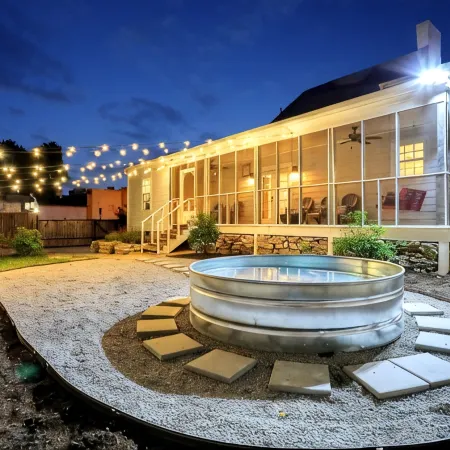 Luxury Memphis Musical Estate | Pool | Games!