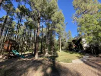Family Getaway in the Pines - 3-نجوم