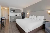 MainStay Suites MSP Airport - Mall of America - 2-Star